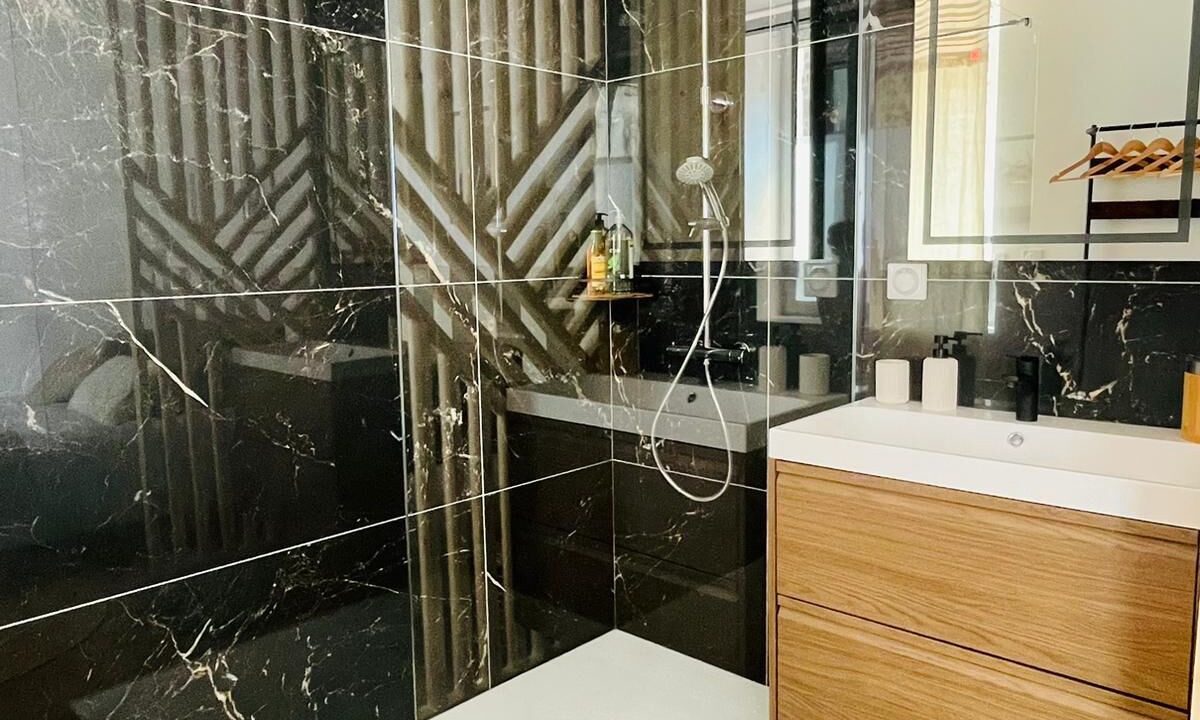 Photo of Bathroom in Planfoy