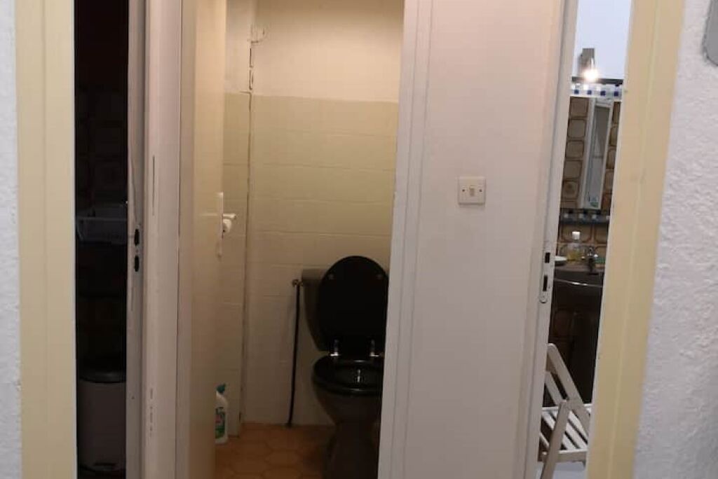 Photo of Bathroom in Secteur 2