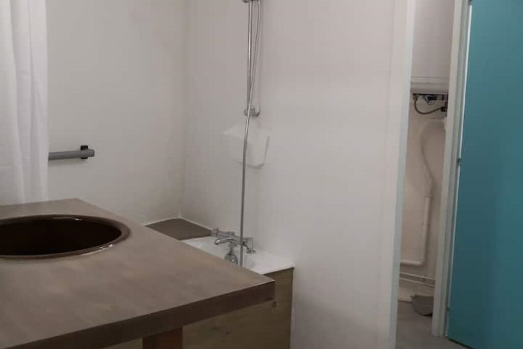 Photo of Bathroom in Secteur 2