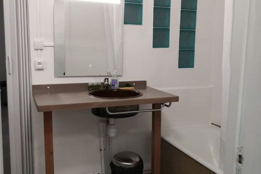 Photo of Bathroom in Secteur 2