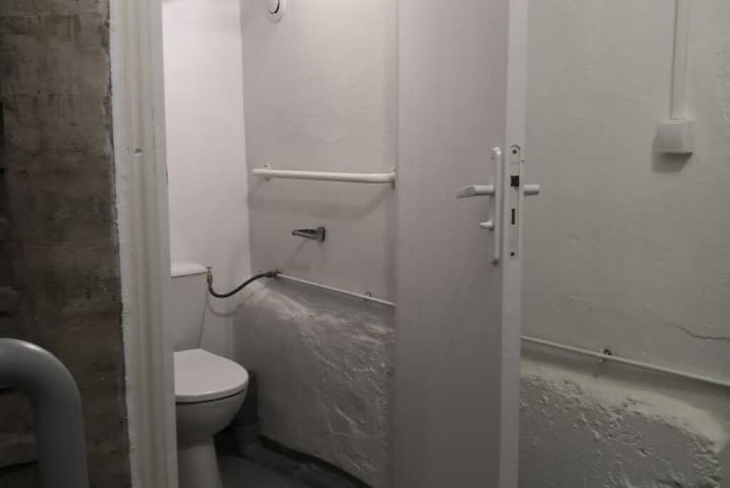 Photo of Bathroom in Secteur 2