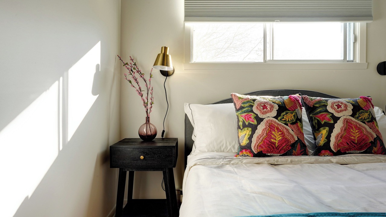 Photo of Bedroom in Mont-St-Hilaire