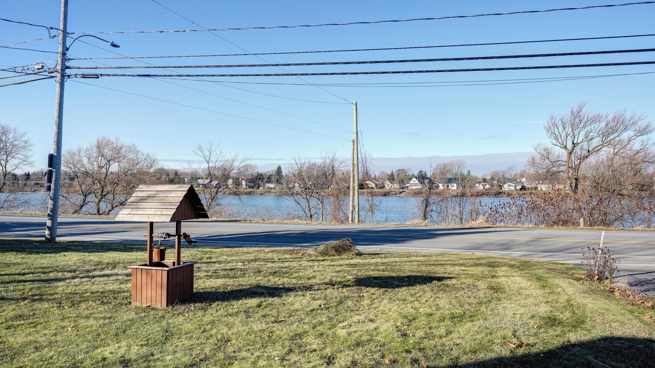 Photo of Others in Mont-St-Hilaire