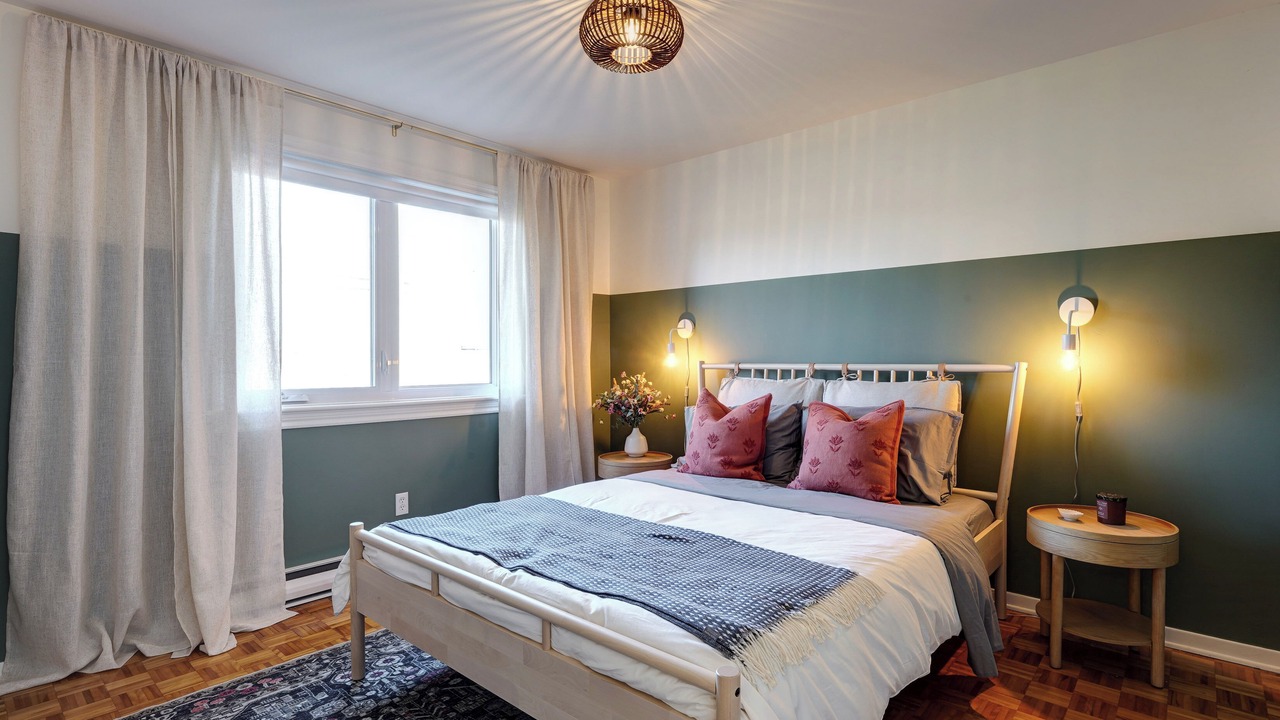 Photo of Bedroom in Mont-St-Hilaire