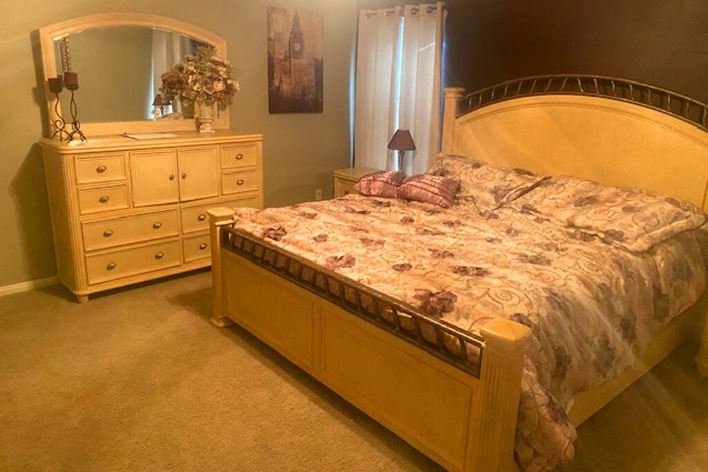 Photo of Bedroom in League City