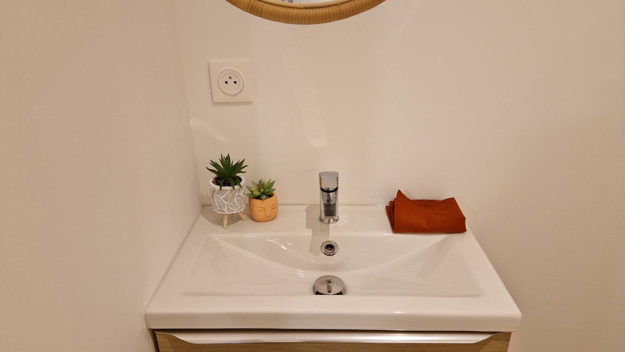 Photo of Bathroom in Chartres-de-Bretagne