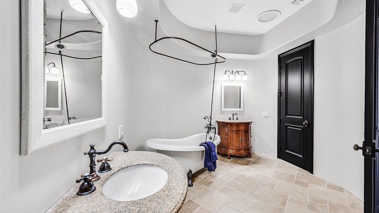 Photo of Bathroom in Boulder City