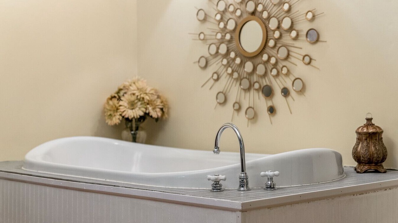 Photo of Bathroom in Fort Smith