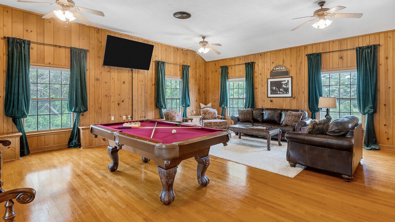 Photo of Livingroom in Fort Smith