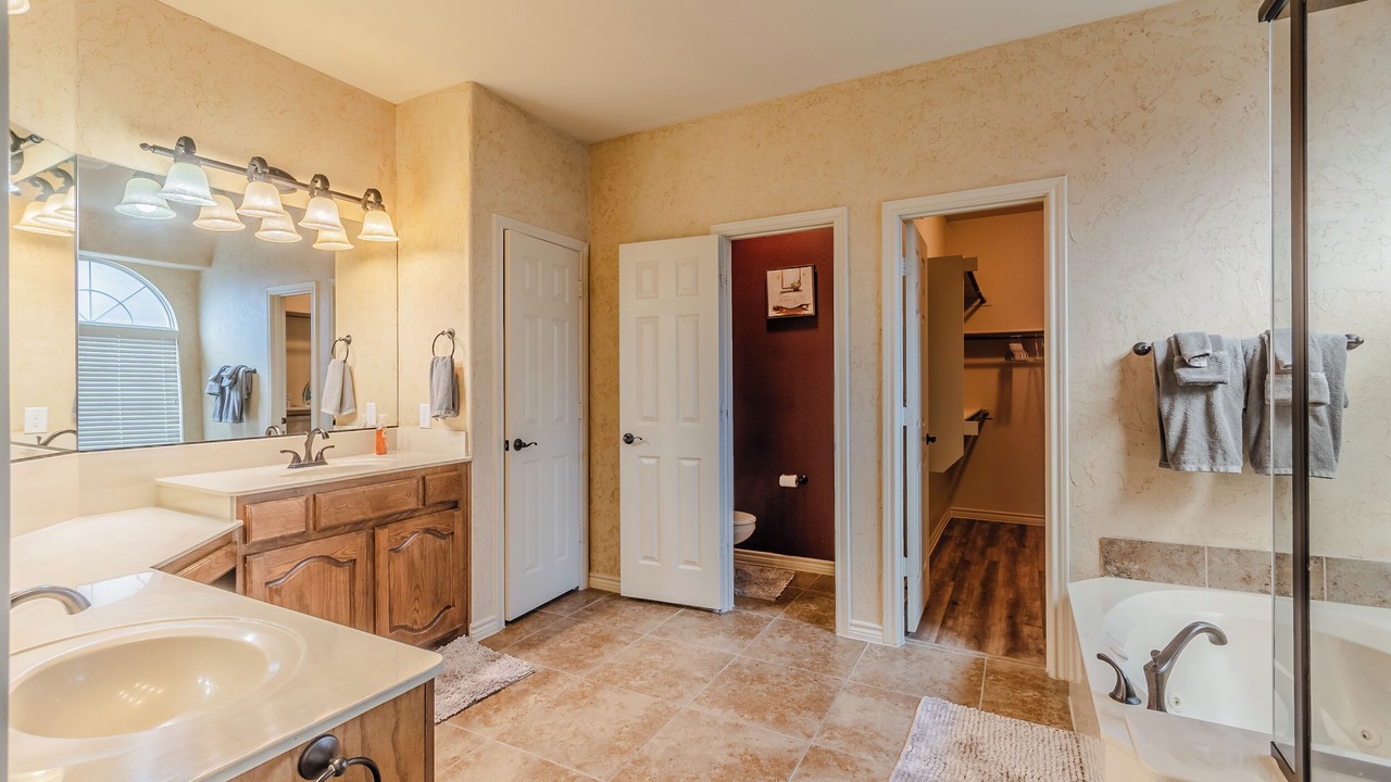 Photo of Bathroom in South Arlington
