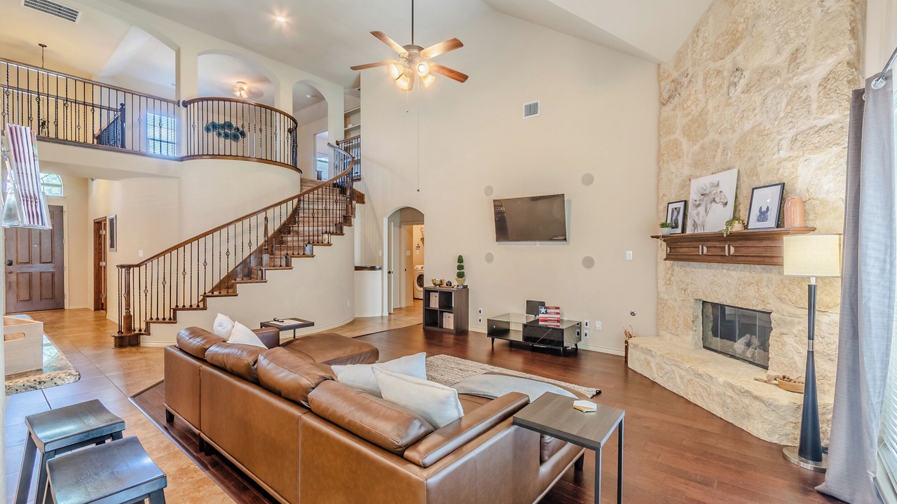Photo of Livingroom in South Arlington