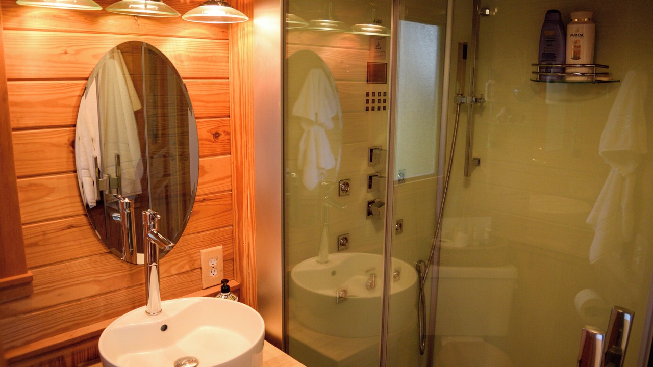 Photo of Bathroom in Jeddo