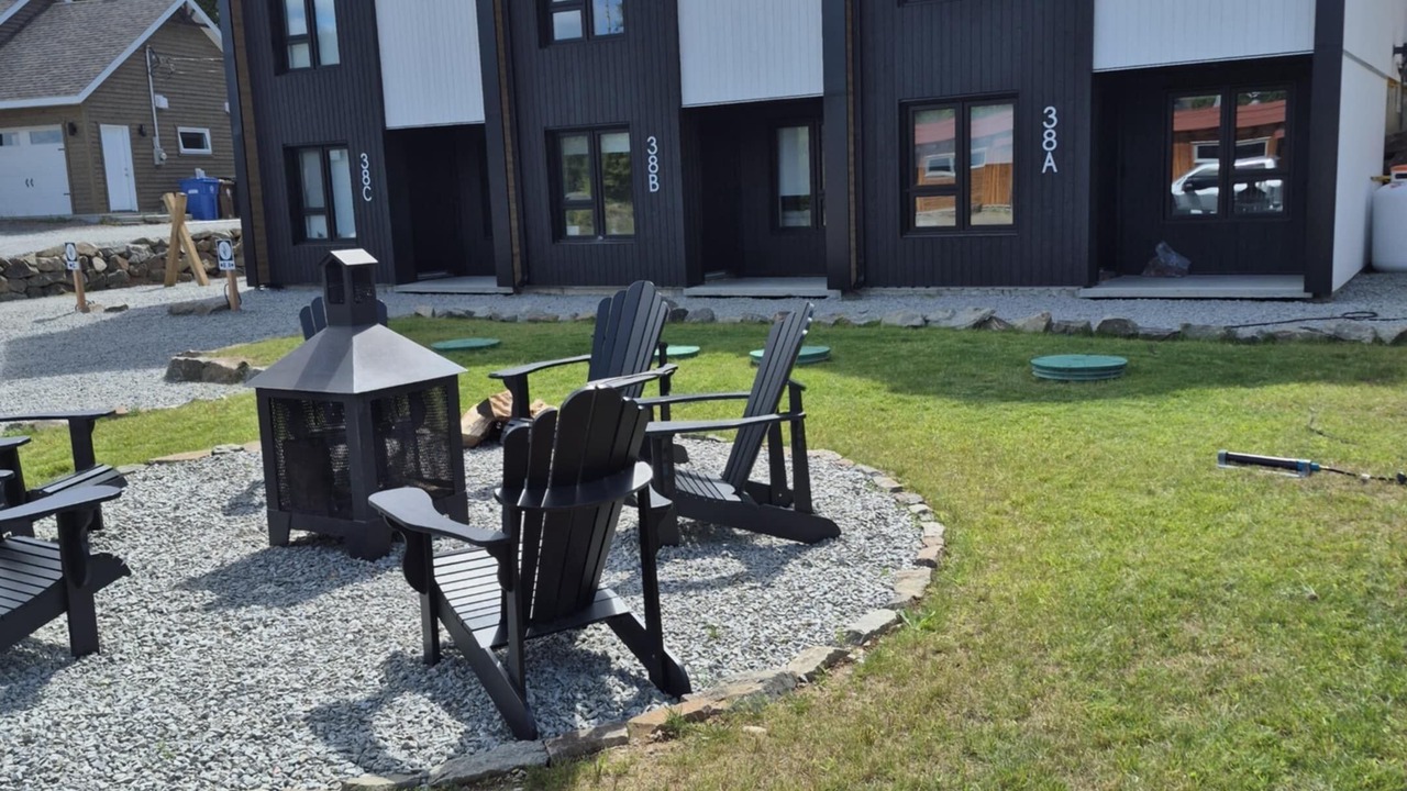 Photo of Patio Balcony in L'Anse-Saint-Jean