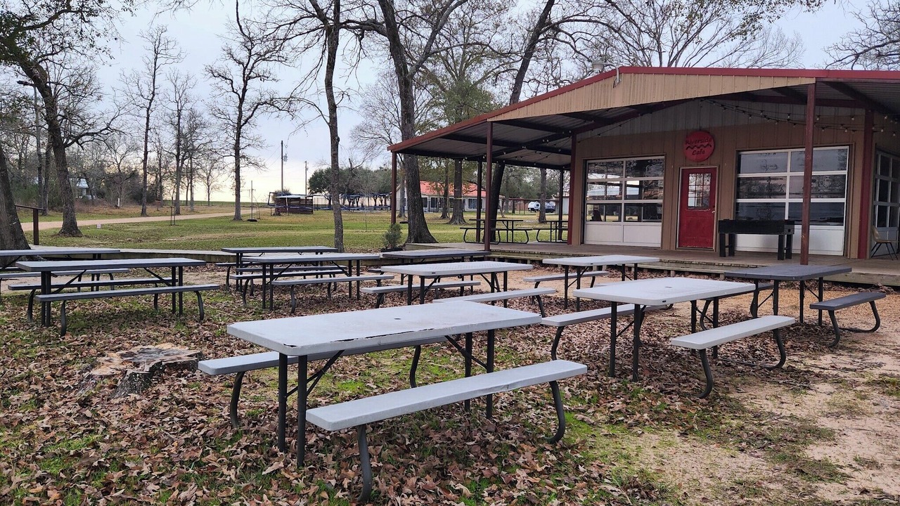 Photo of Outdoor in Hempstead
