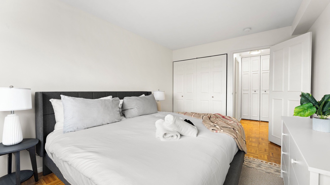 Photo of Bedroom in North Brookline