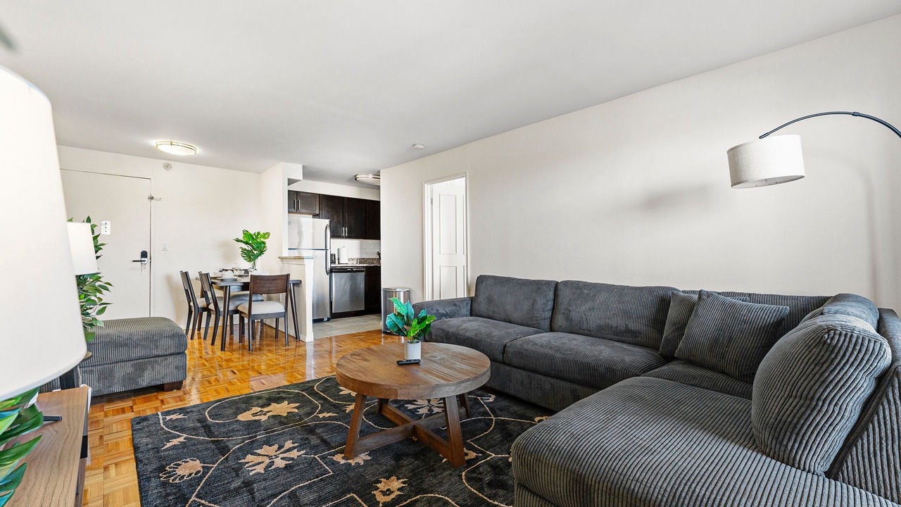 Photo of Livingroom in North Brookline