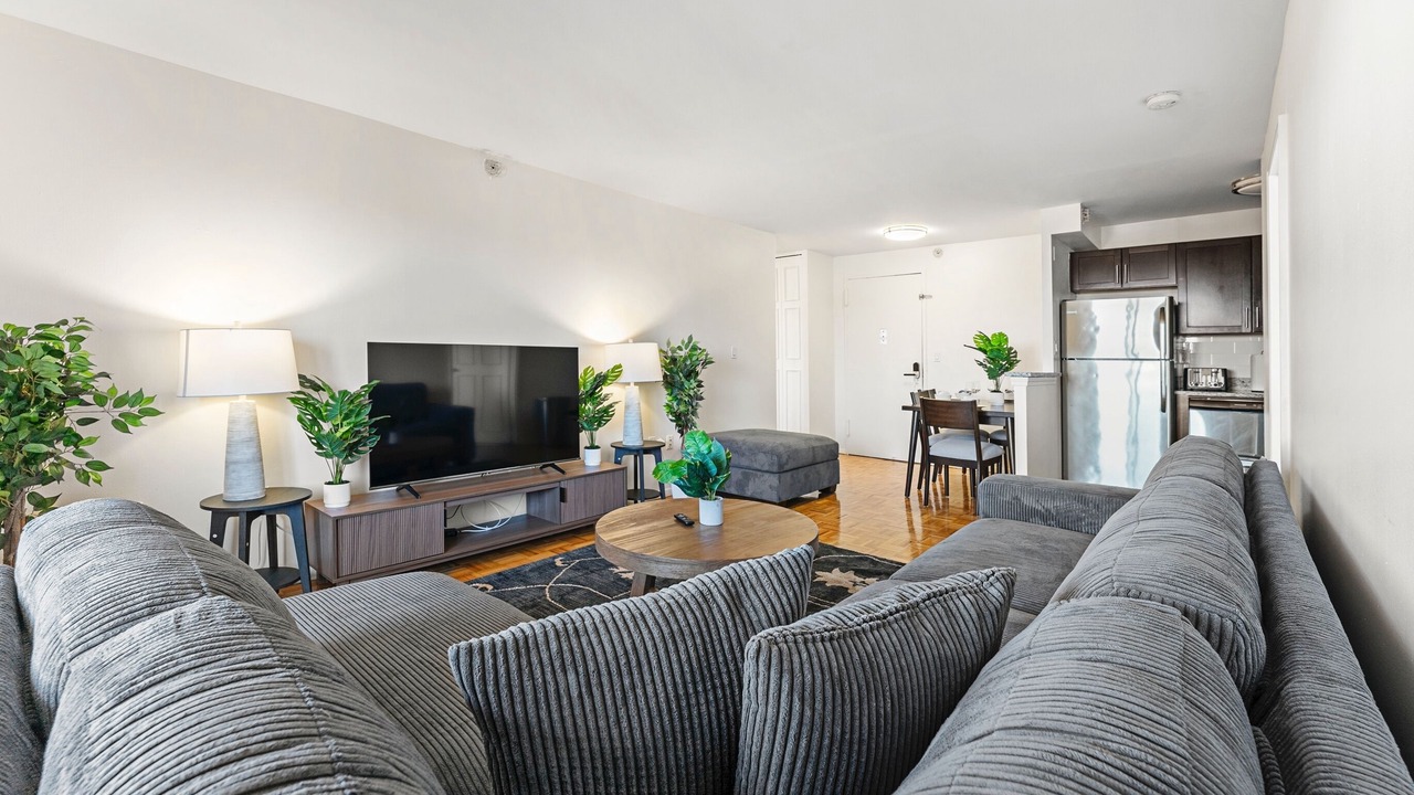 Photo of Livingroom in North Brookline