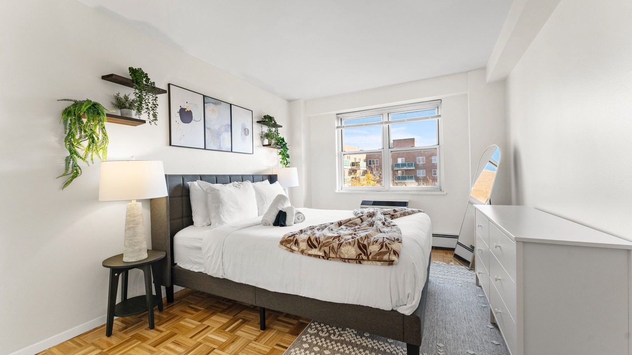 Photo of Bedroom in North Brookline