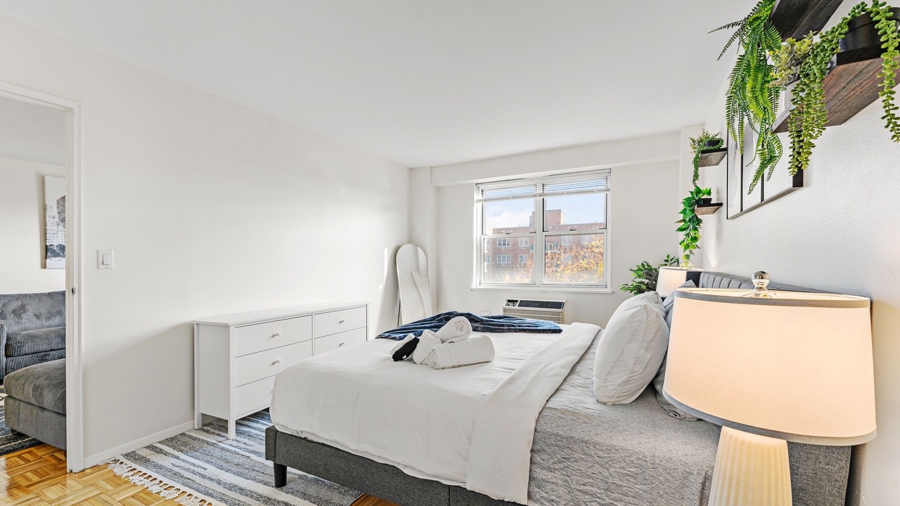 Photo of Bedroom in North Brookline