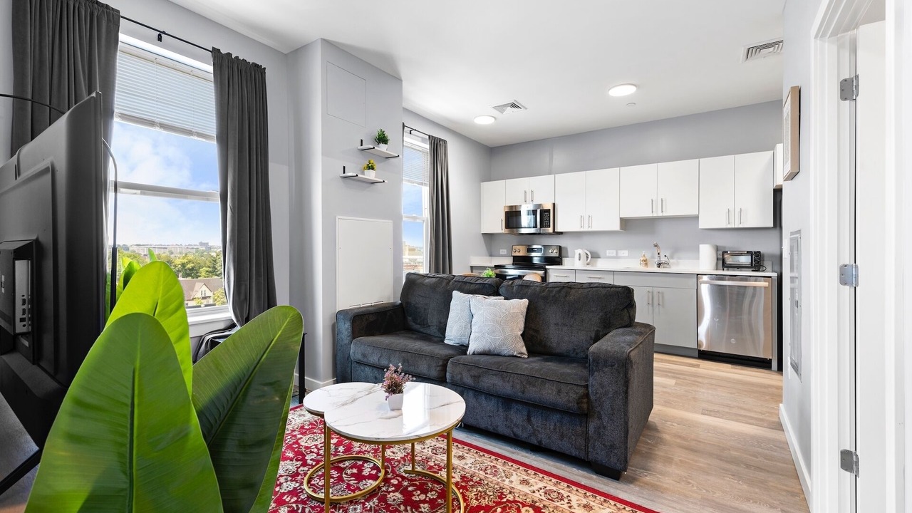 Photo of Others in Everett