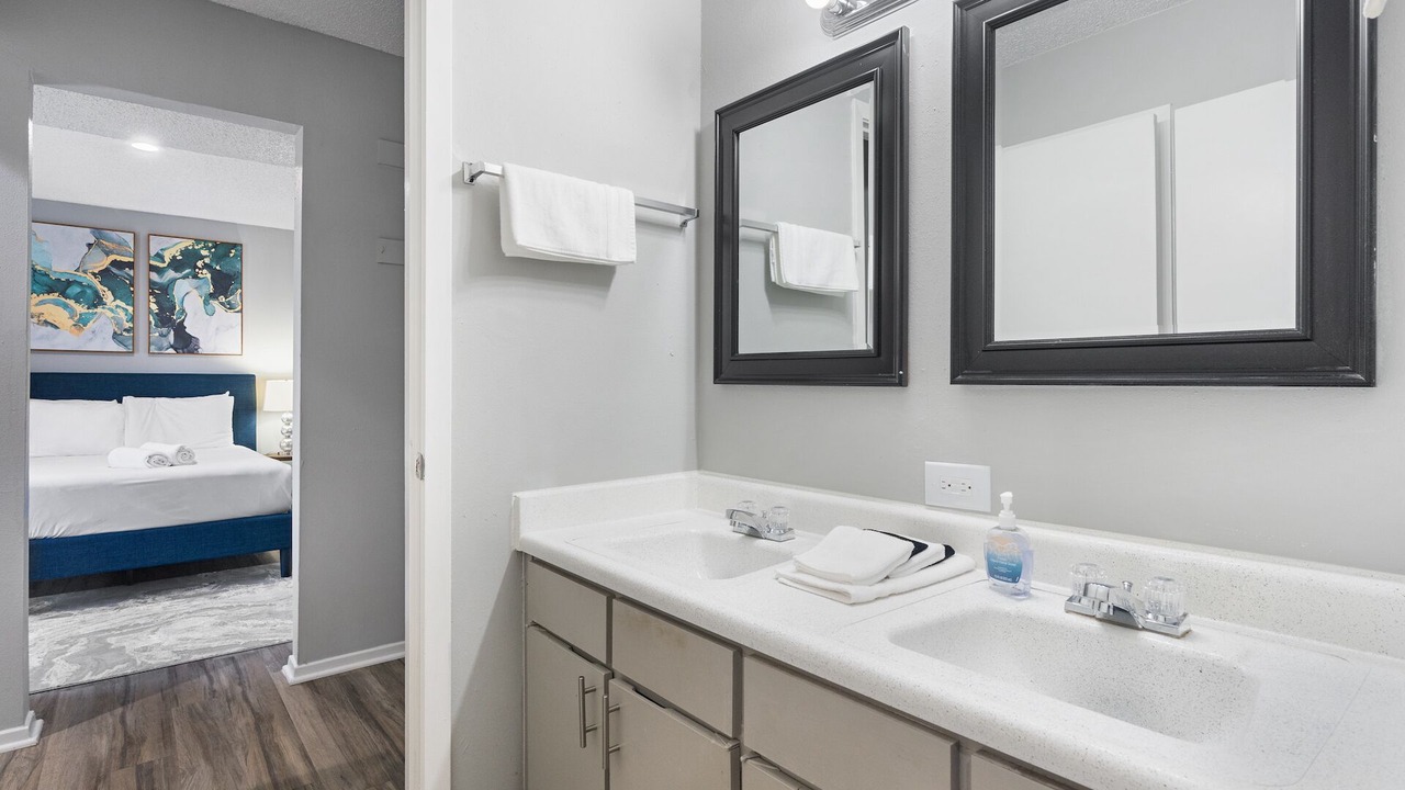 Photo of Bathroom in North University