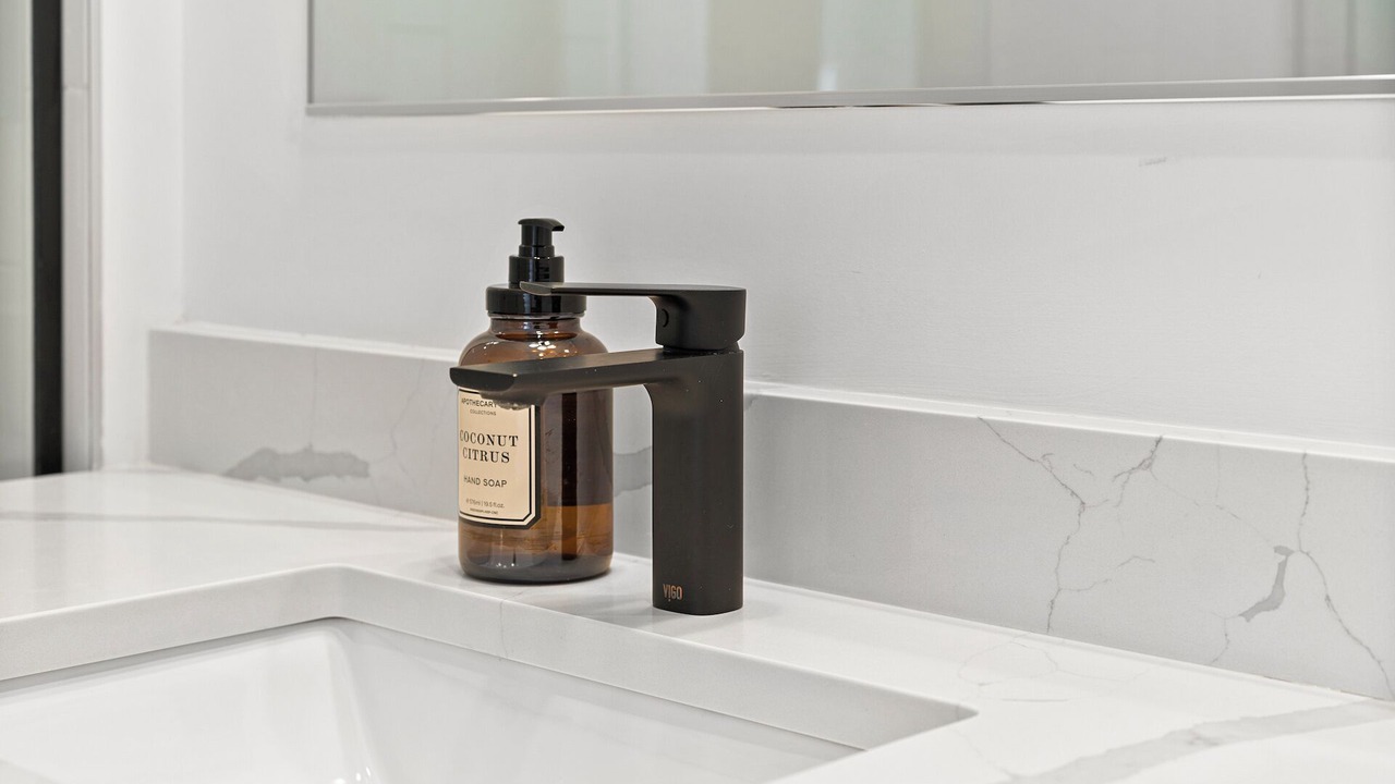 Photo of Others in Everett