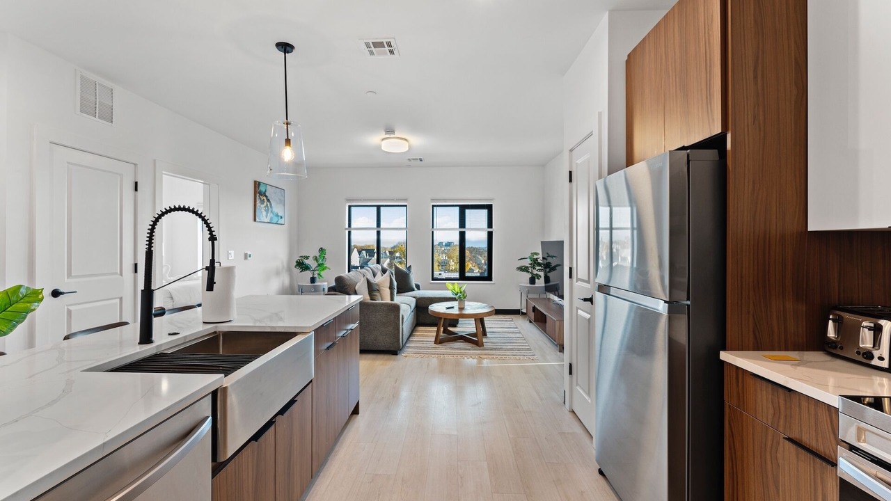 Photo of Others in Everett