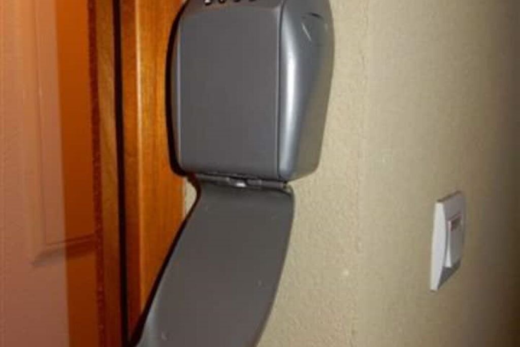 Photo of Others in Secteur 2