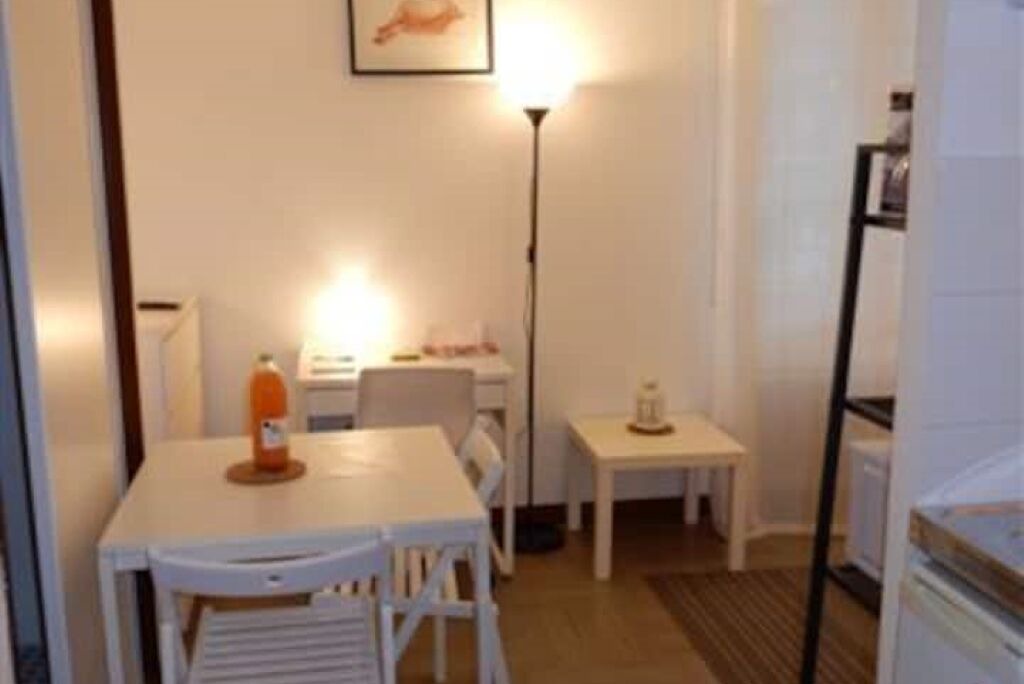 Photo of Others in Secteur 2