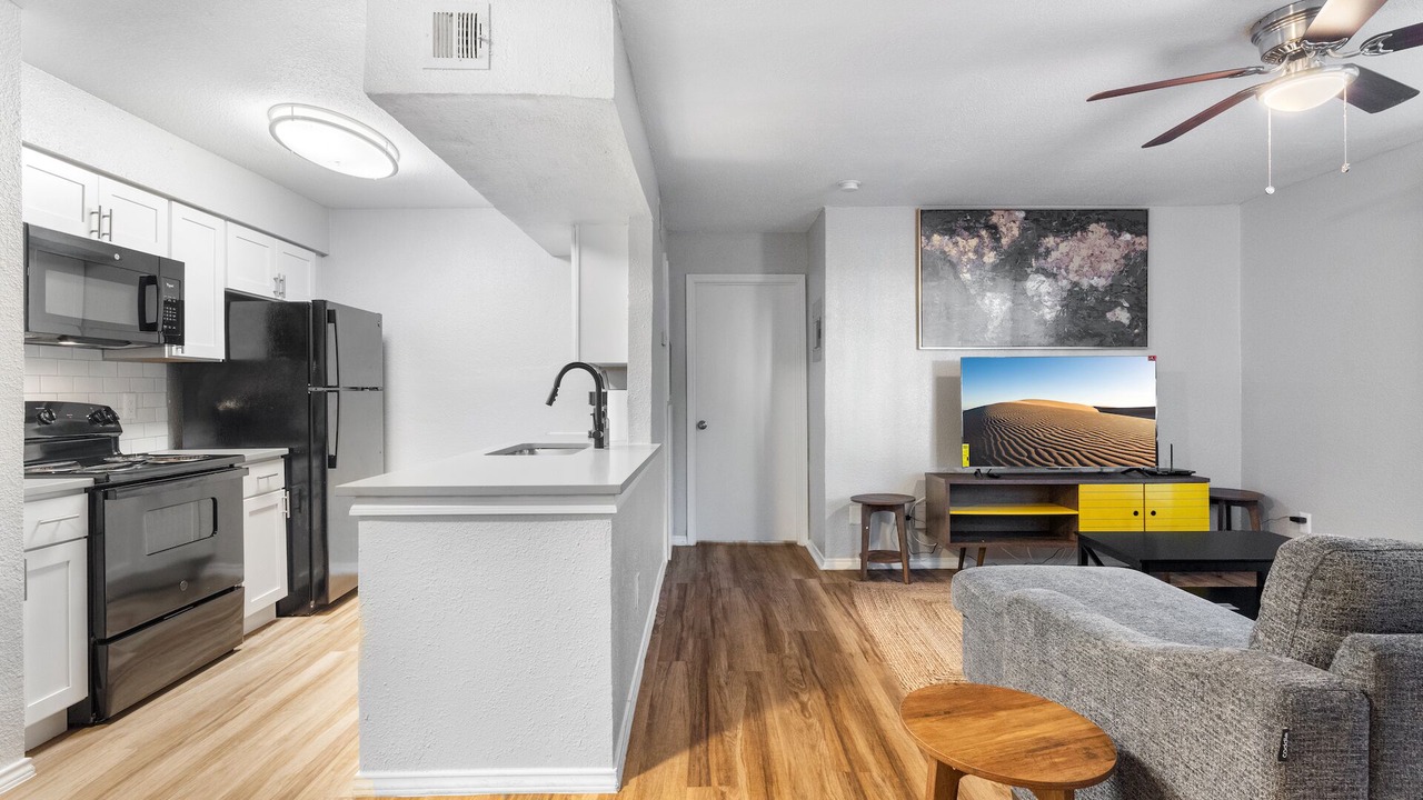 Photo of Kitchen in University Hills and Windsor Park