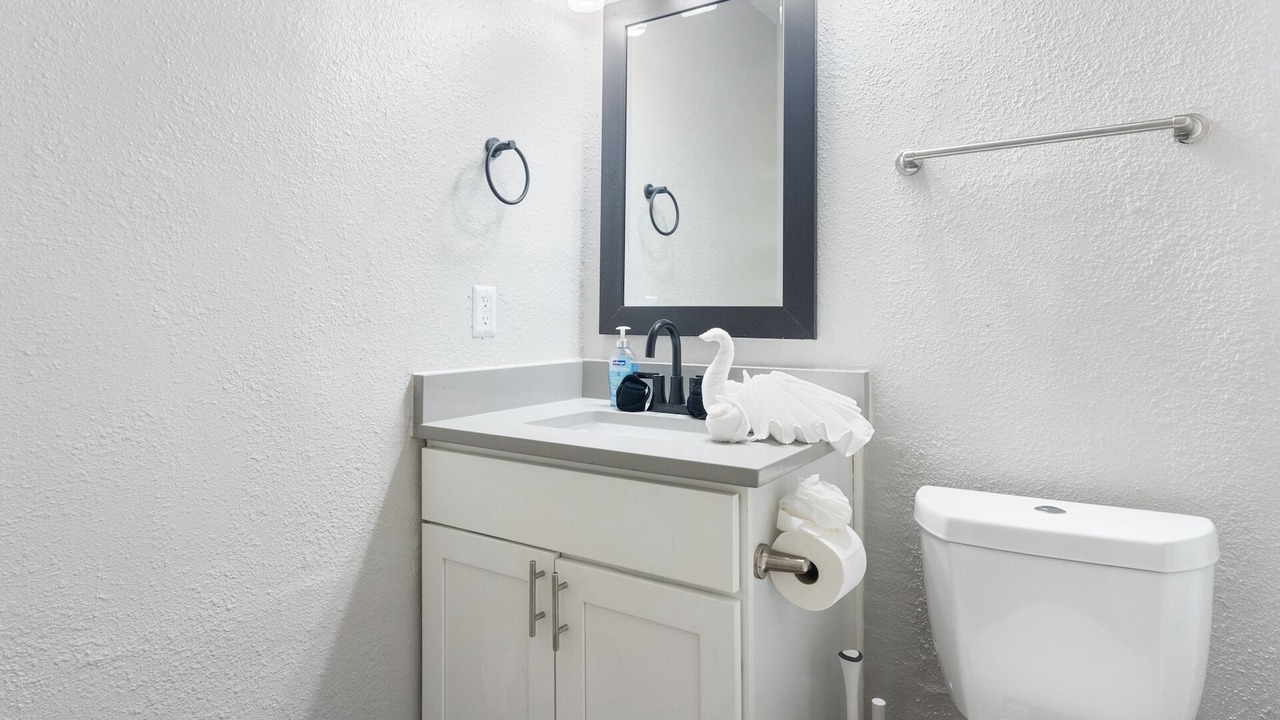 Photo of Bathroom in University Hills and Windsor Park