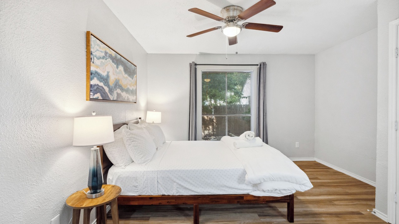 Photo of Bedroom in University Hills and Windsor Park