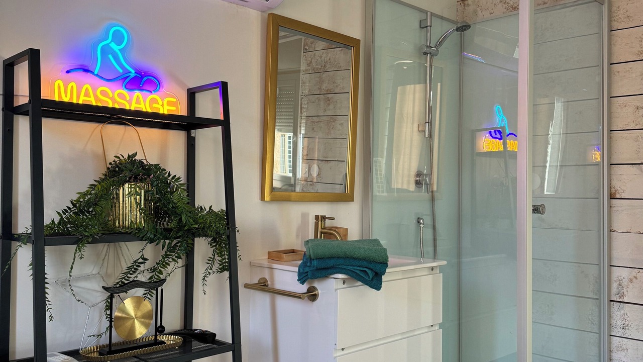 Photo of Bathroom in Balaruc-le-Vieux