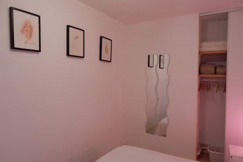 Photo of Bedroom in Secteur 2