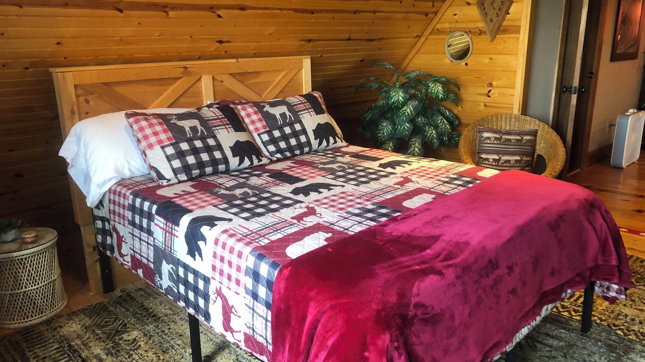Photo of Bedroom in Quitman
