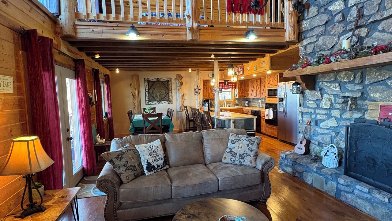 Photo of Livingroom in Quitman