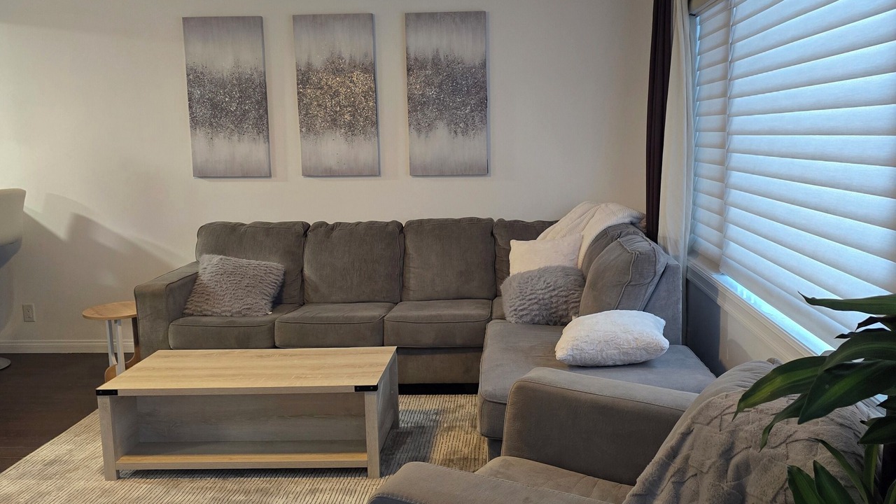 Photo of Livingroom in Regina