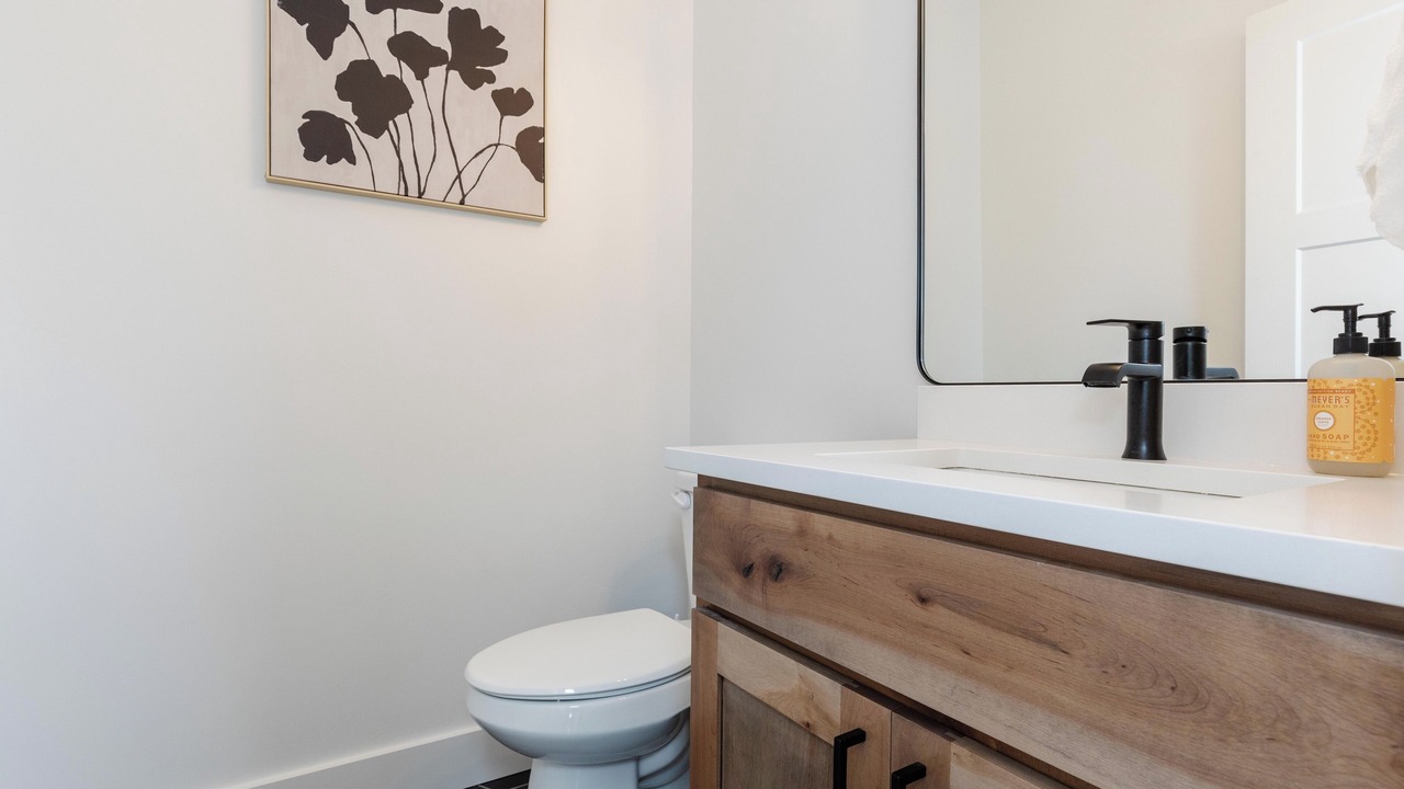 Photo of Bathroom in Sweetwater