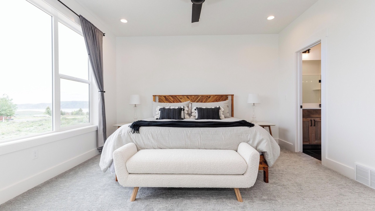 Photo of Bedroom in Sweetwater