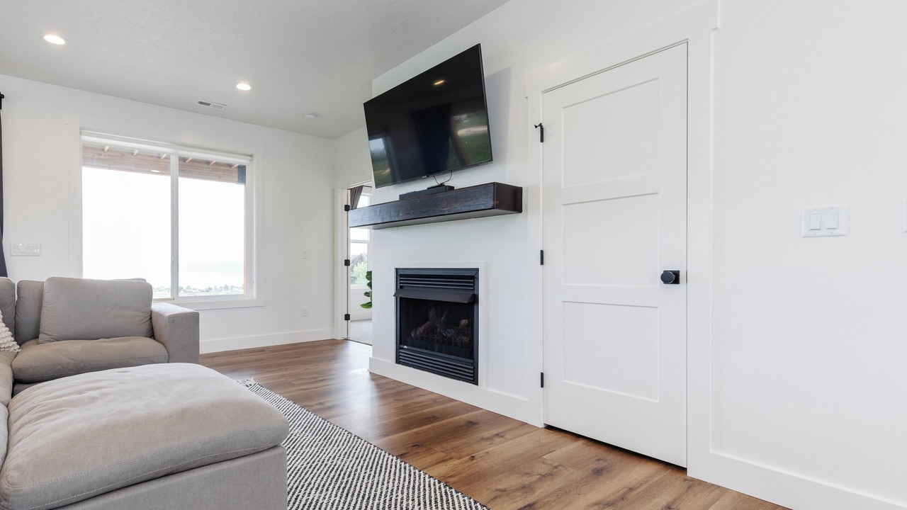 Photo of Livingroom in Sweetwater
