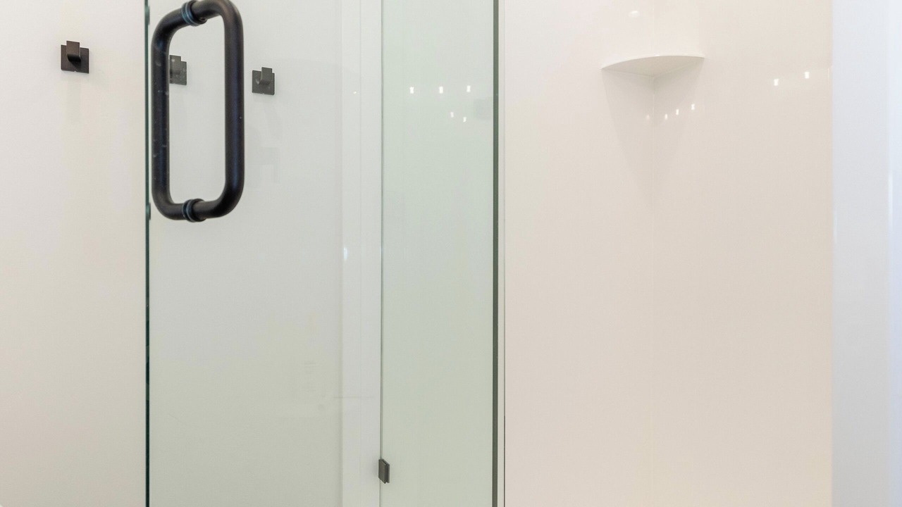 Photo of Bathroom in Sweetwater