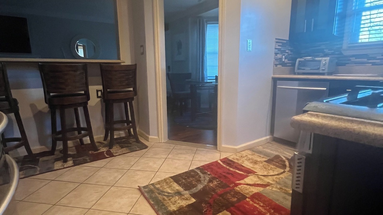 Photo of Others in Alden Manor