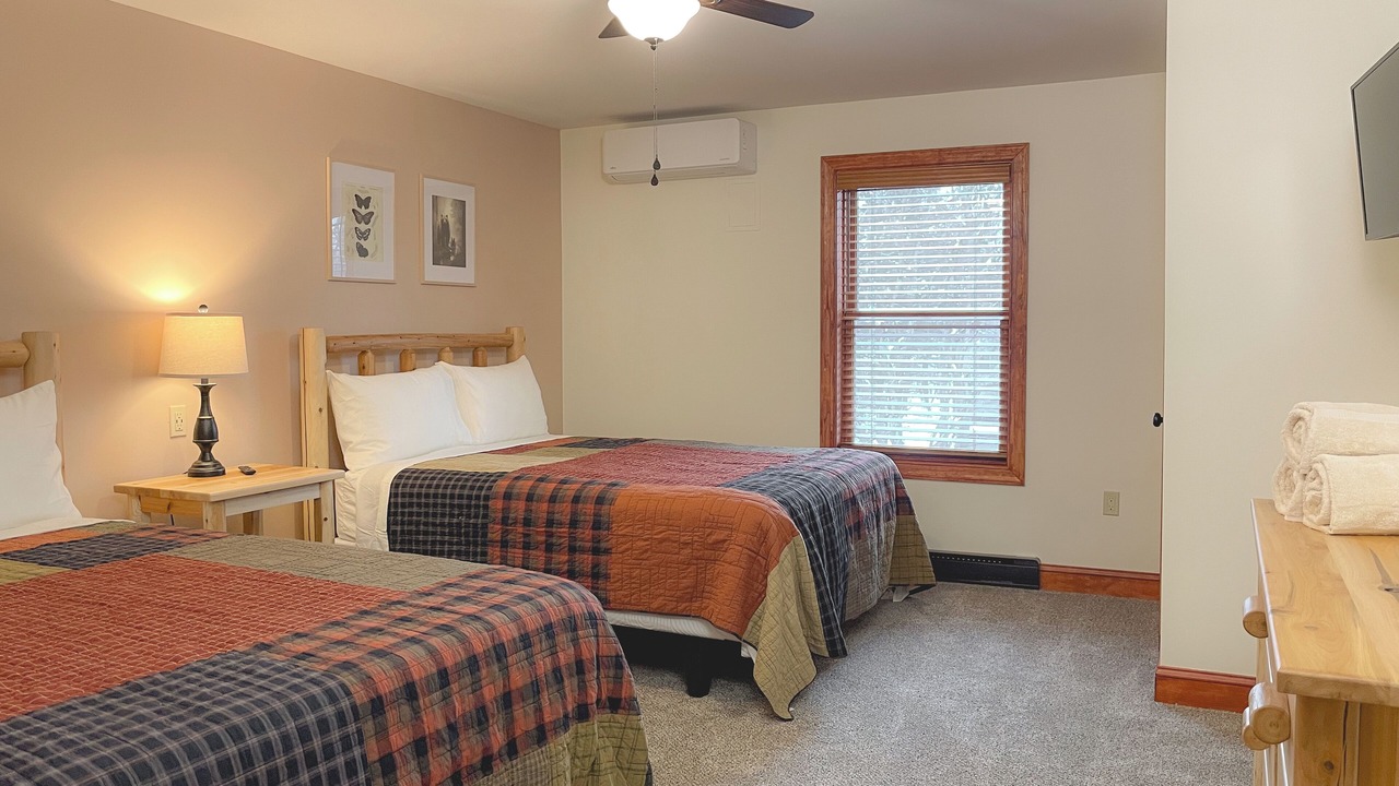 Photo of Bedroom in Lake Harmony Estates