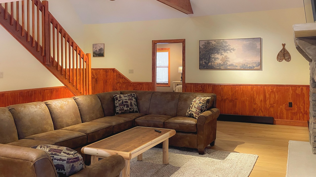 Photo of Livingroom in Lake Harmony Estates