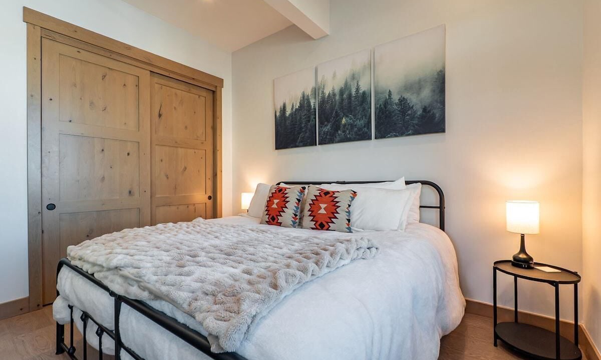 Photo of Bedroom in Fraser