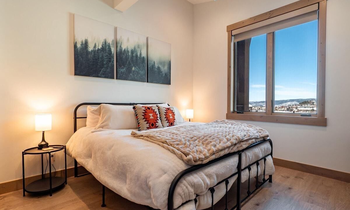 Photo of Bedroom in Fraser