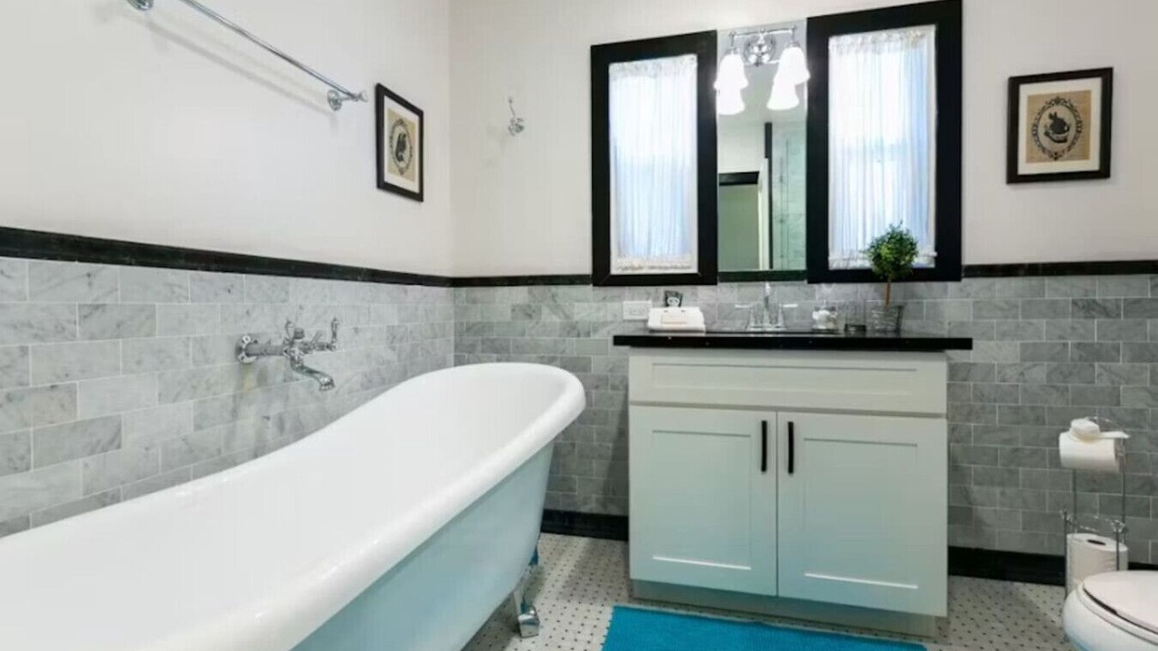 Photo of Bathroom in Anaheim Colony Historic District