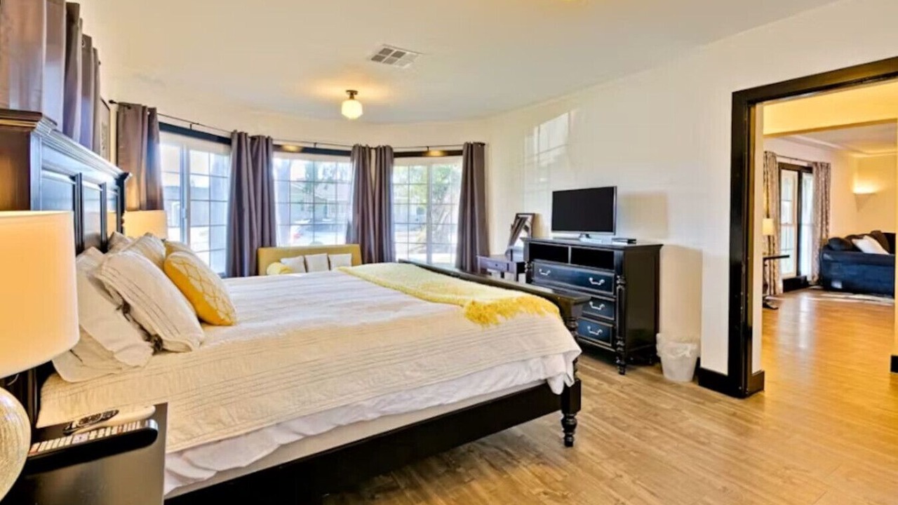 Photo of Bedroom in Anaheim Colony Historic District
