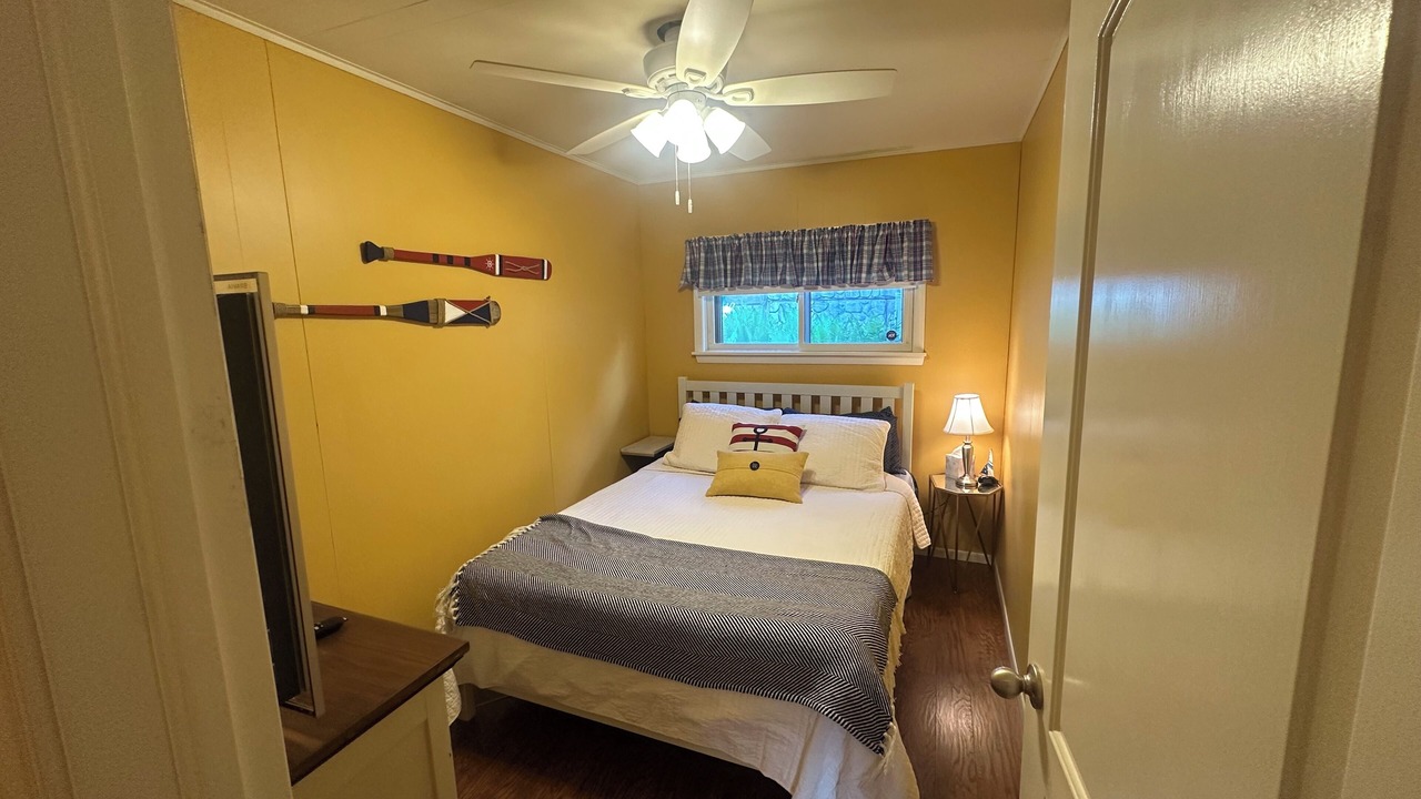 Photo of Bedroom in Bath