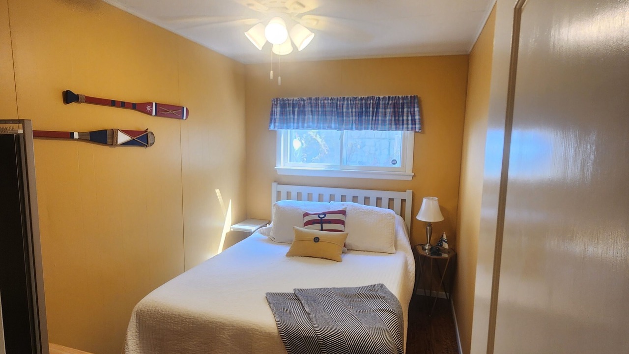 Photo of Bedroom in Bath